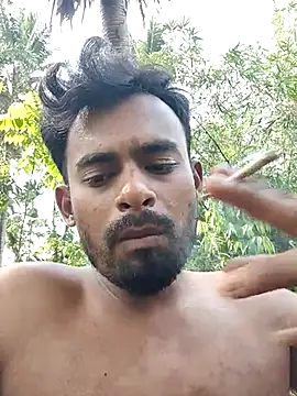 Snapshot of rayhan085 chatting on 03/19/25, 08:23 rayhan085 online show from 03/19/25, 08:23