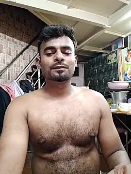 Snapshot of rayhan085 chatting on 09/18/25, 10:34 rayhan085 online show from 09/18/25, 10:34