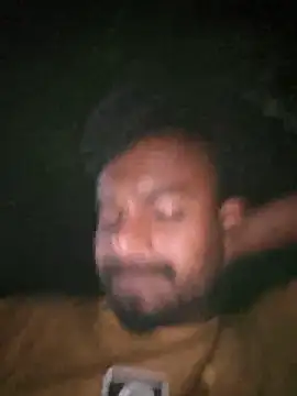 Snapshot of rayhan085 chatting on 10/25/25, 04:13 rayhan085 online show from 10/25/25, 04:13