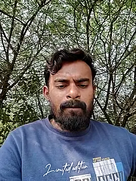 Snapshot of rayhan085 chatting on 12/02/25, 08:30 rayhan085 online show from 12/02/25, 08:30