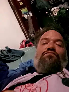 Snapshot of LECHEBALLS chatting on 12/19/24, 09:18 LECHEBALLS online show from 12/19/24, 09:18