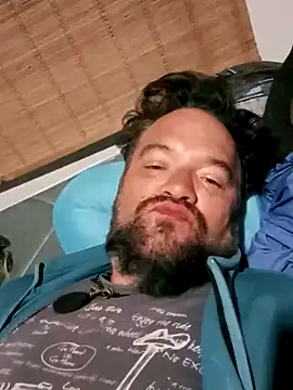 Snapshot of LECHEBALLS chatting on 02/20/25, 10:16 LECHEBALLS online show from 02/20/25, 10:16