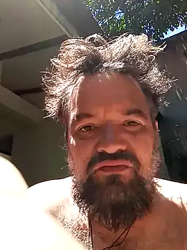 Snapshot of LECHEBALLS chatting on 03/20/25, 05:47 LECHEBALLS online show from 03/20/25, 05:47