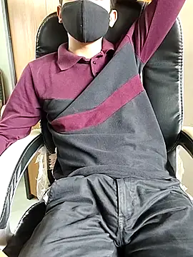 Snapshot of Lucifer_9 chatting on 10/17/25, 08:06 Lucifer 9 online show from 10/17/25, 08:06