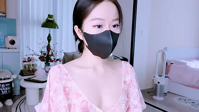 Martha 99 online show from 04/17/26, 04:48