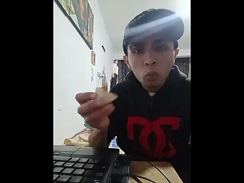 jperezofficial1 online show from 11/29/25, 03:09