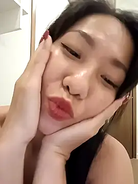 Snapshot of Sugar2k5 chatting on 02/03/25, 01:40 Sugar2k5 online show from 02/03/25, 01:40