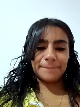 Snapshot of Leslly_ chatting on 01/30/25, 06:32 Leslly online show from 01/30/25, 06:32