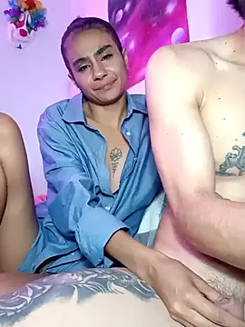 Snapshot of Leslly_ chatting on 03/20/25, 12:08 Leslly online show from 03/20/25, 12:08