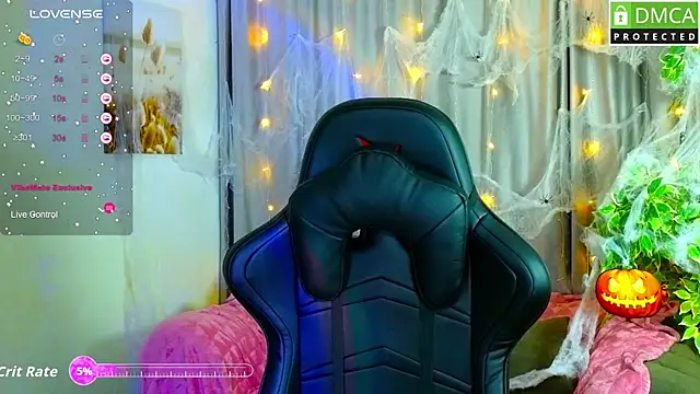 Sinty Noria online show from 10/30/25, 01:07