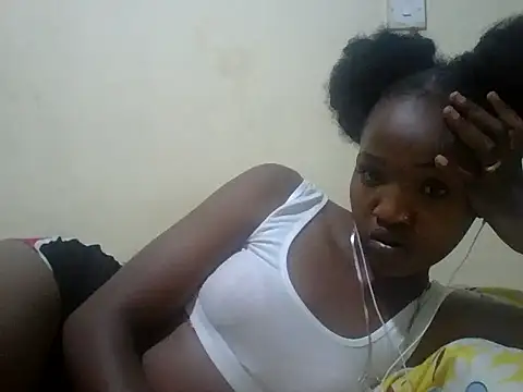 Snapshot of pretty_cool chatting on 01/19/25, 04:44 pretty cool online show from 01/19/25, 04:44