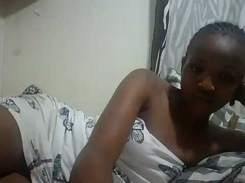 Snapshot of pretty_cool chatting on 02/10/25, 07:28 pretty cool online show from 02/10/25, 07:28