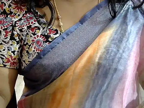 Snapshot of Vennela-1-Telugu chatting on 11/11/25, 05:51 Vennela-1-Telugu online show from 11/11/25, 05:51