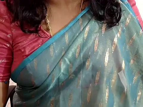 Snapshot of Vennela-1-Telugu chatting on 11/14/25, 06:56 Vennela-1-Telugu online show from 11/14/25, 06:56