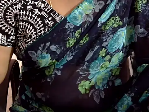 Snapshot of Vennela-1-Telugu chatting on 12/03/25, 10:24 Vennela-1-Telugu online show from 12/03/25, 10:24