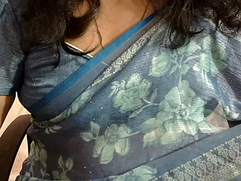 Snapshot of Vennela-1-Telugu chatting on 02/24/26, 06:33 Vennela-1-Telugu online show from 02/24/26, 06:33