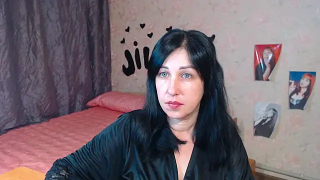 JillStevens online show from 11/07/25, 04:23