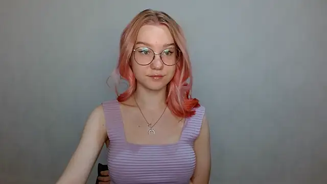 Snapshot of cindi_hot chatting on 12/06/24, 09:54 cindi hot online show from 12/06/24, 09:54