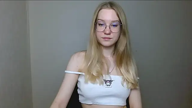 cindi hot online show from 01/19/26, 02:21