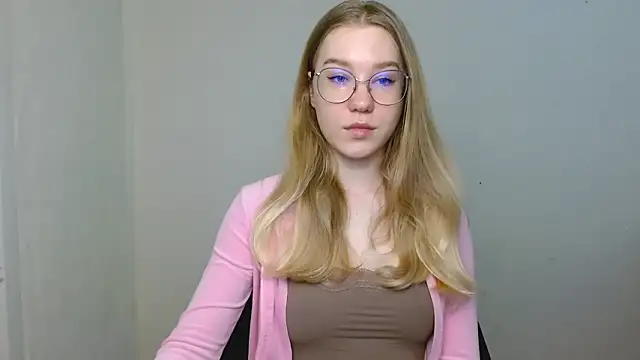 cindi hot online show from 03/29/26, 10:15