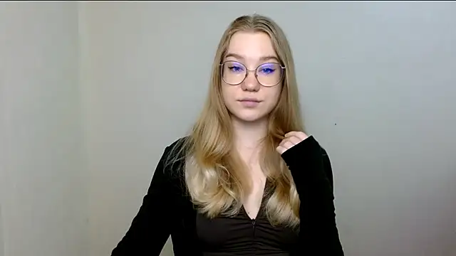 cindi hot online show from 04/30/26, 11:05