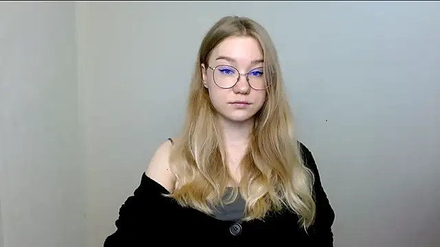 cindi hot online show from 05/01/26, 12:32
