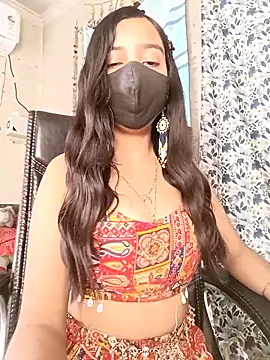 Parinaaz18 online show from 04/11/26, 07:45