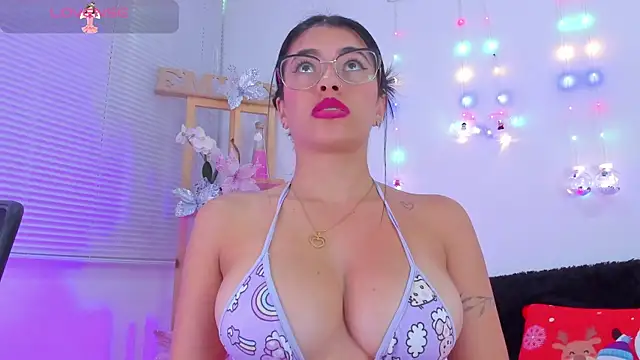 EmillySanders online show from 12/10/24, 03:01