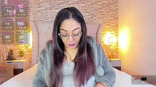 Snapshot of Gina_Myers chatting on 01/19/25, 12:28 Gina Myers online show from 01/19/25, 12:28
