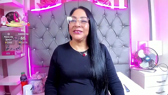 Gina Myers online show from 11/10/25, 12:37