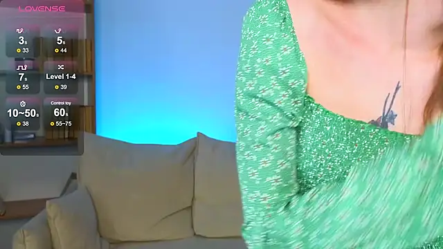 Snapshot of SusieMorris chatting on 03/14/25, 06:21 SusieMorris online show from 03/14/25, 06:21