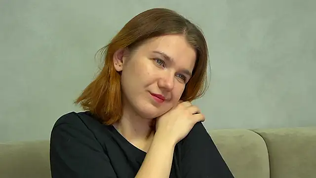 Snapshot of LessySmith chatting on 11/15/25, 04:36 LessySmith online show from 11/15/25, 04:36