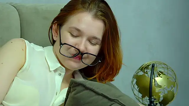 LessySmith online show from 02/22/26, 04:35