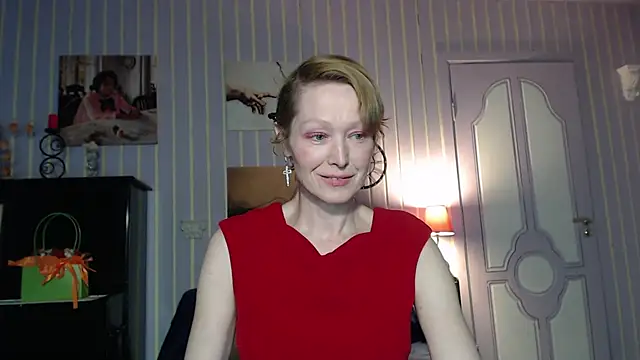 Marquise555 online show from 04/17/26, 03:48