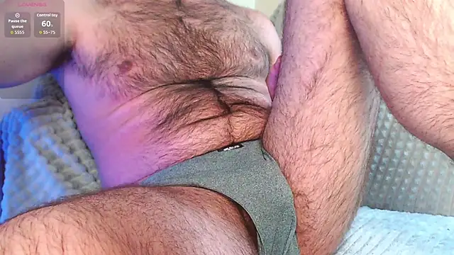 Snapshot of Deckard_Webb1_ chatting on 09/25/25, 01:59 Deckard Webb1 online show from 09/25/25, 01:59