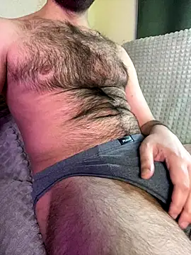 Snapshot of Deckard_Webb1_ chatting on 11/21/25, 06:56 Deckard Webb1 online show from 11/21/25, 06:56