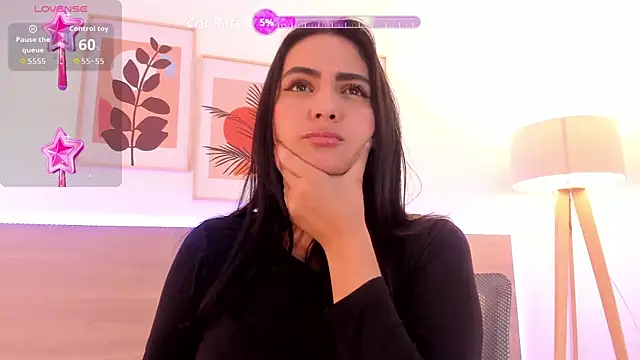 kareena basu online show from 11/29/25, 07:06