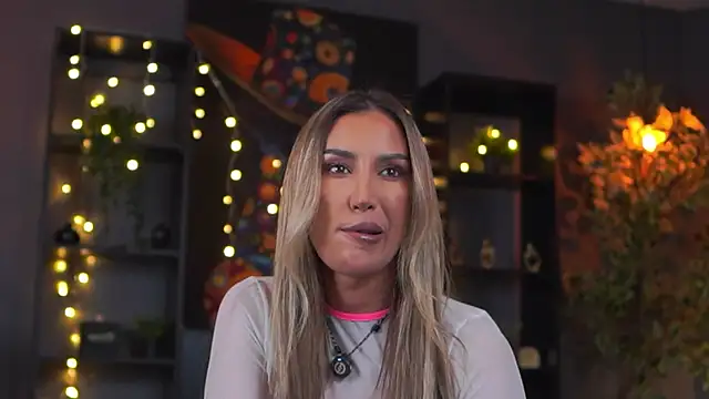 Evelyn Evyyy online show from 01/17/26, 07:17