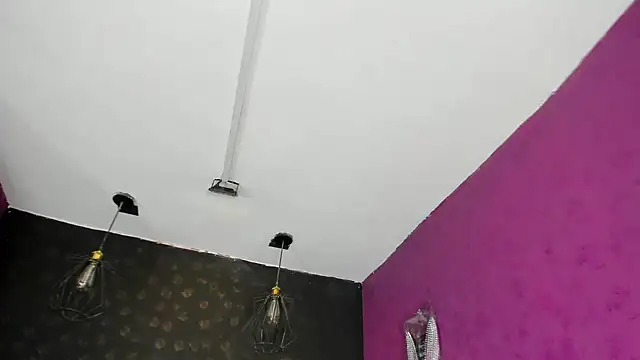 Alexa Slave online show from 10/08/25, 07:11