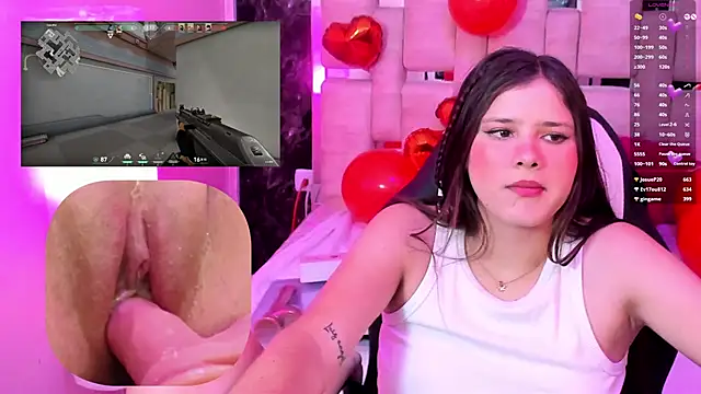 Snapshot of Trianna__ chatting on 02/05/25, 05:09 Trianna online show from 02/05/25, 05:09