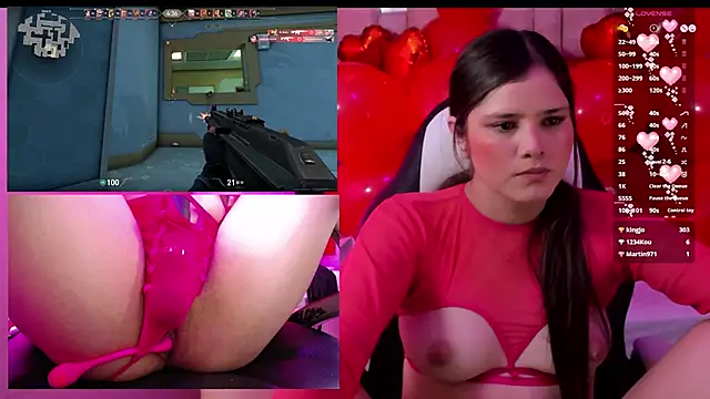 Snapshot of Trianna__ chatting on 02/13/25, 05:11 Trianna online show from 02/13/25, 05:11