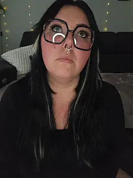 -BonnieBlack- online show from 02/11/26, 08:30