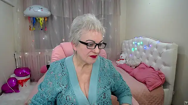 KayleSmoll online show from 01/29/25, 07:11