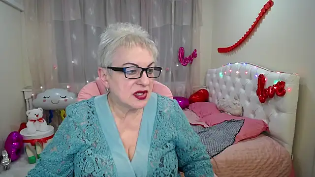 KayleSmoll online show from 02/27/25, 04:52