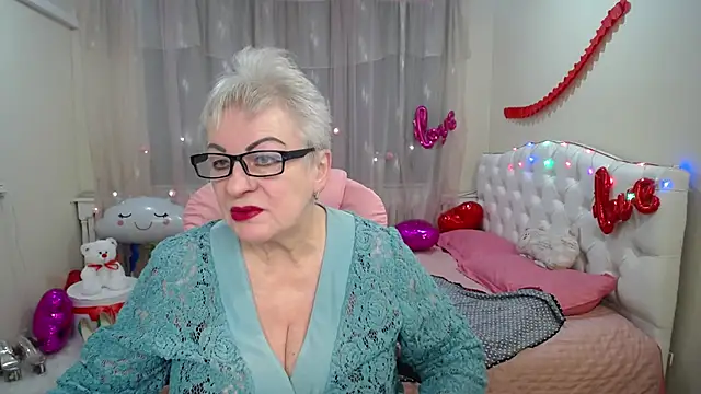 KayleSmoll online show from 02/28/25, 07:46