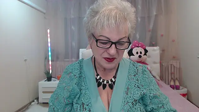 KayleSmoll online show from 09/10/25, 06:19