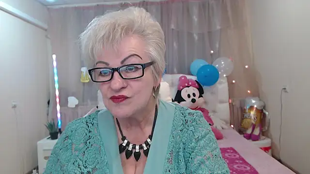 KayleSmoll online show from 09/17/25, 06:31