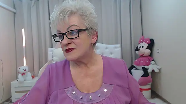 KayleSmoll online show from 03/17/26, 08:01