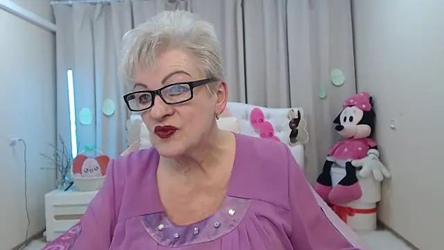 KayleSmoll online show from 04/03/26, 06:50