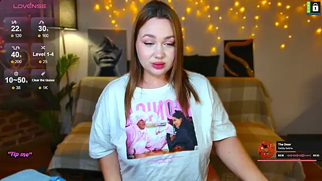 Snapshot of -LinaLove- chatting on 02/19/25, 08:20 -LinaLove- online show from 02/19/25, 08:20